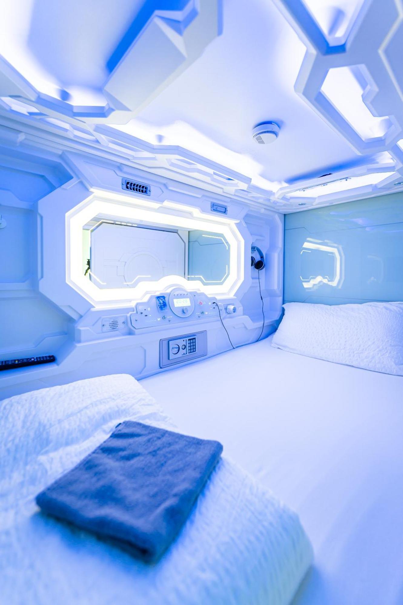 Space Home Apartment - Downtown Wina Bagian luar foto